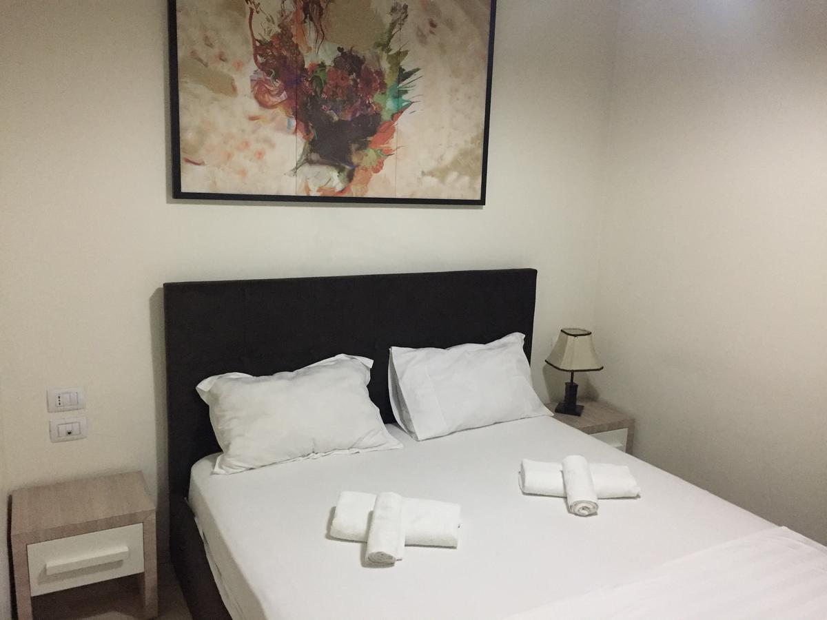 Living Hotel تيرانا المظهر الخارجي الصورة